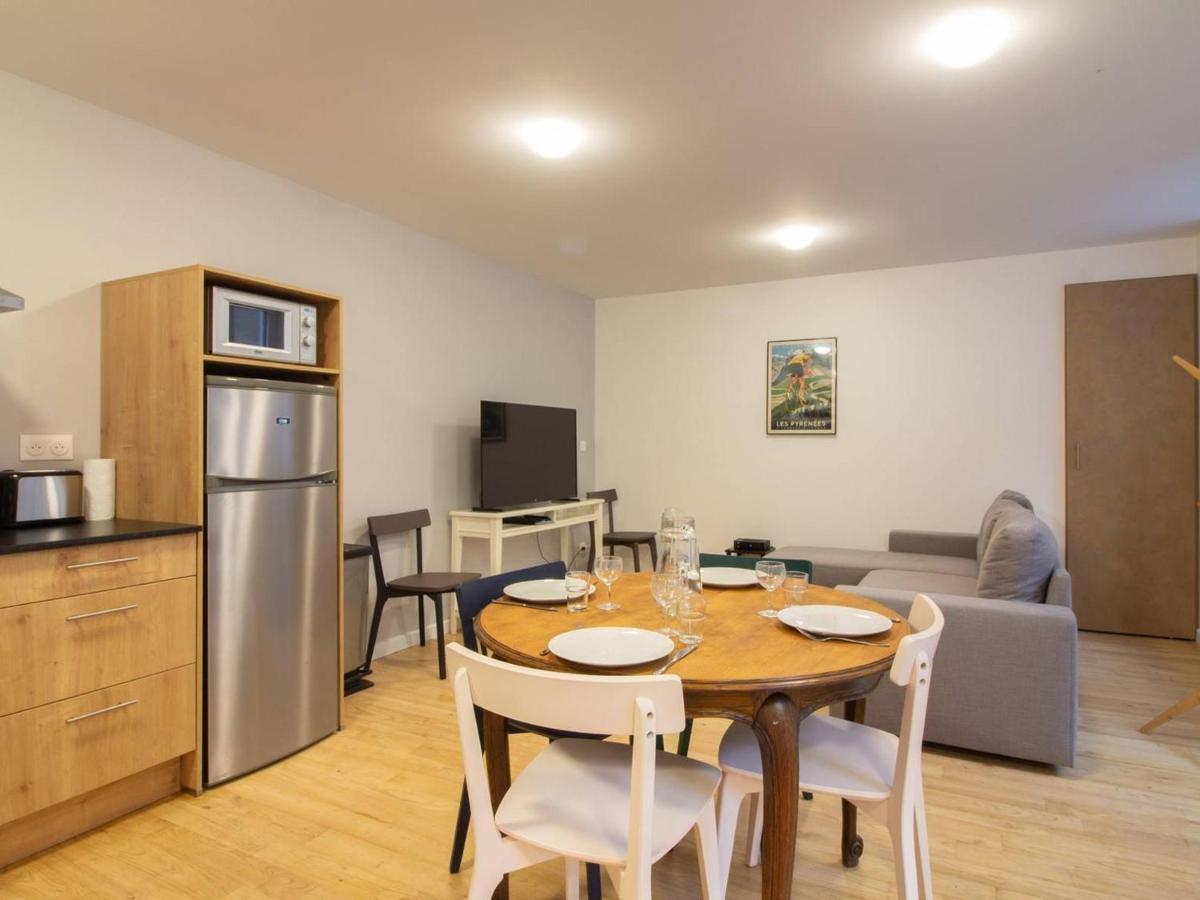 Appartement 7 Pers, Centre Cauterets, Parking, Wifi, Luge, Proche Pistes - Fr-1-401-181 Buitenkant foto